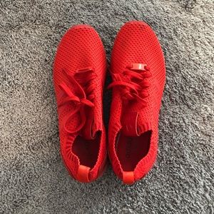 Men’s adidas torsion tennis shoes